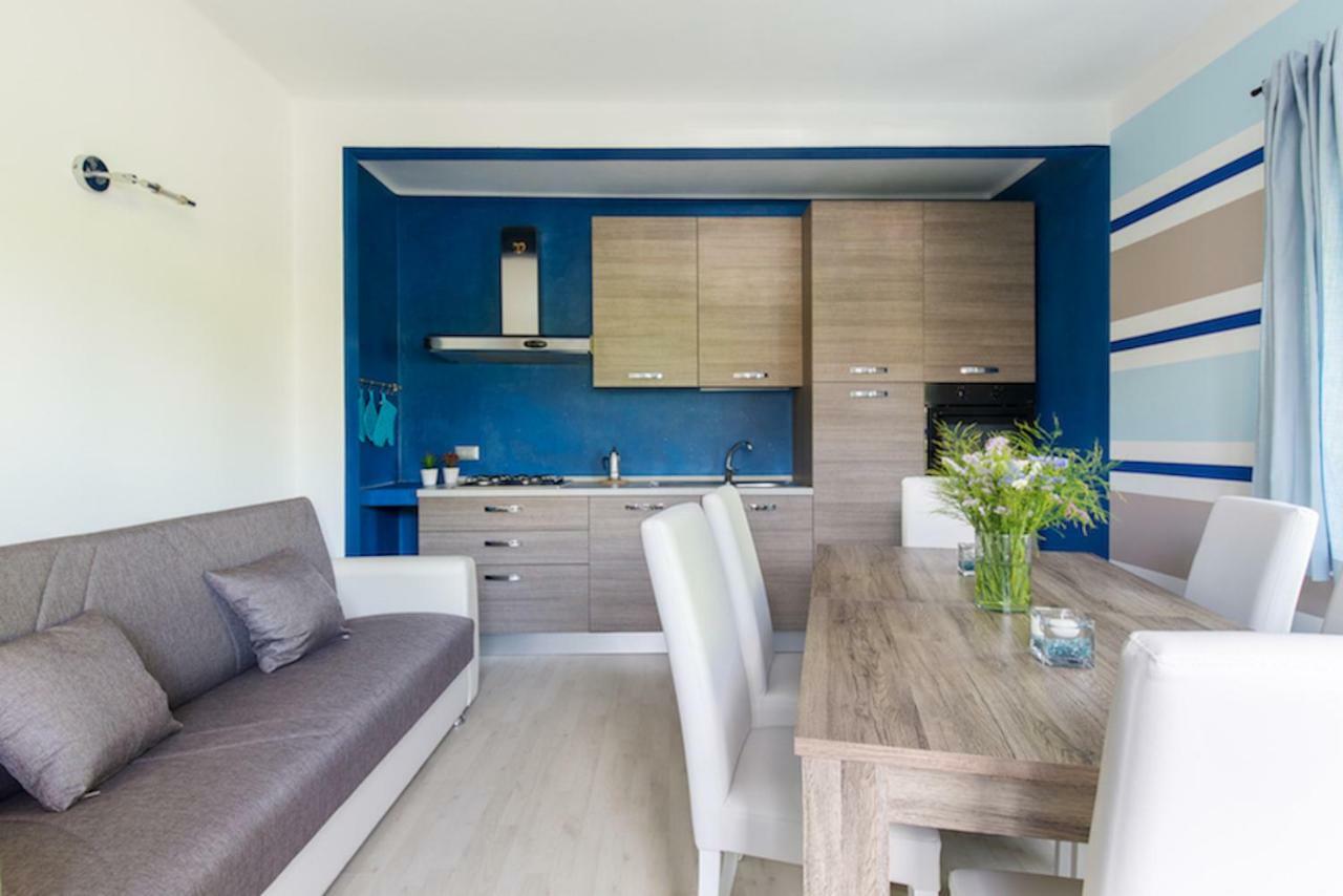 Indigo Blue Cannobio Extérieur photo